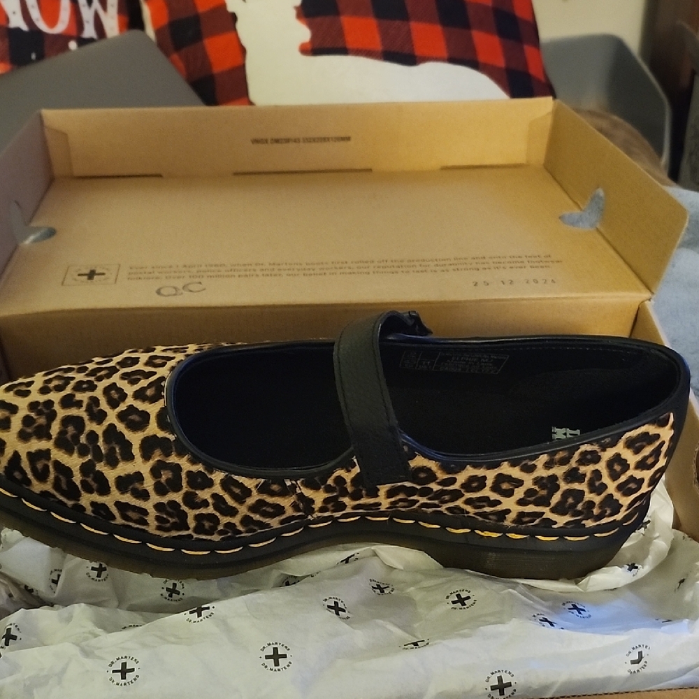 DOC MARTEN Animal Print Mary Janes Size 11w